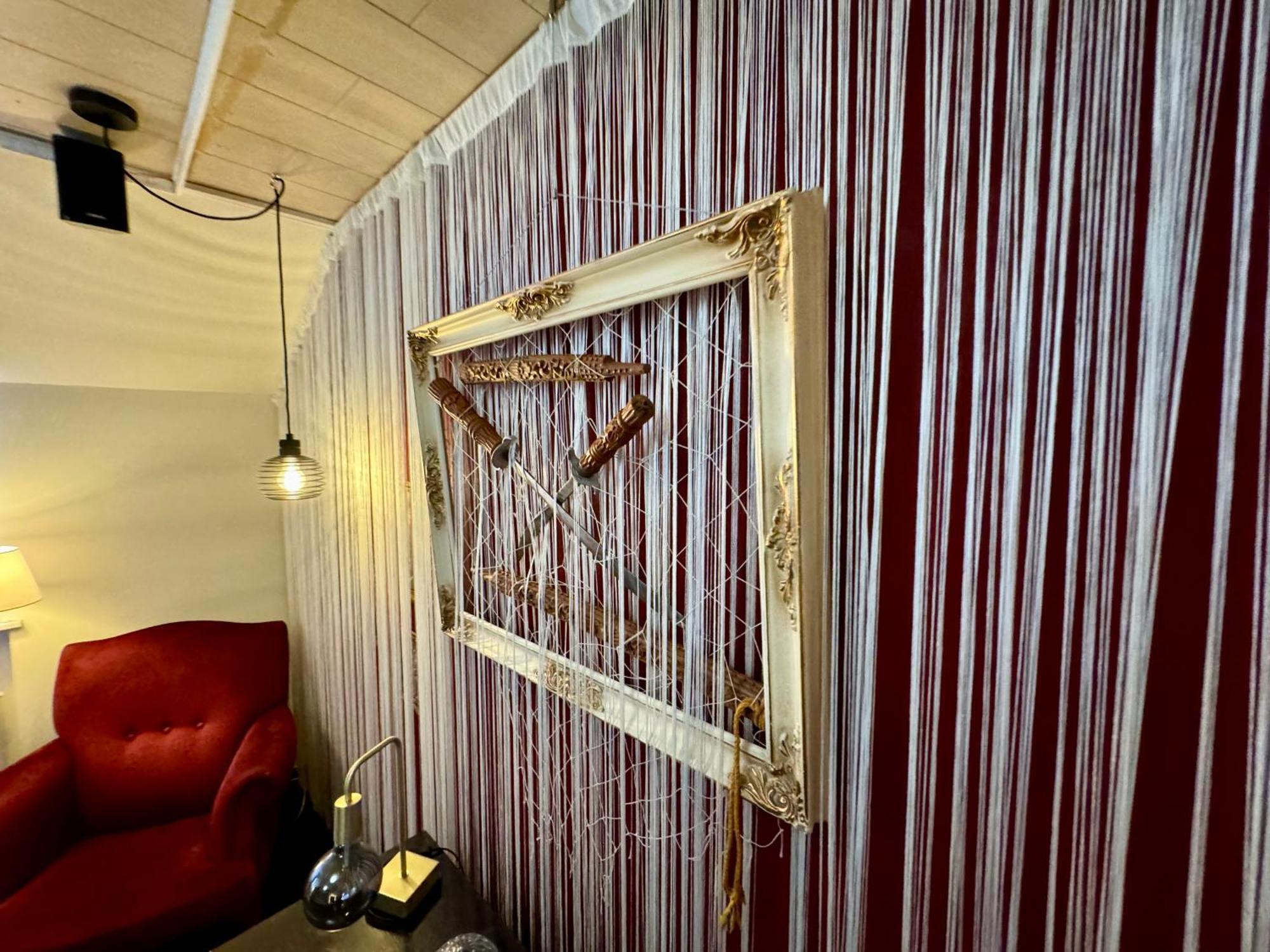 Bookeinfach Bad Ems - Private - Sauna Jacuzzi Whirlpool Swimmingpool Alahna Sup Beachvolleyball Billiards Ping Pong Cinema Theater Music Disco Ball Bbq Und Parkplaetze 外观 照片