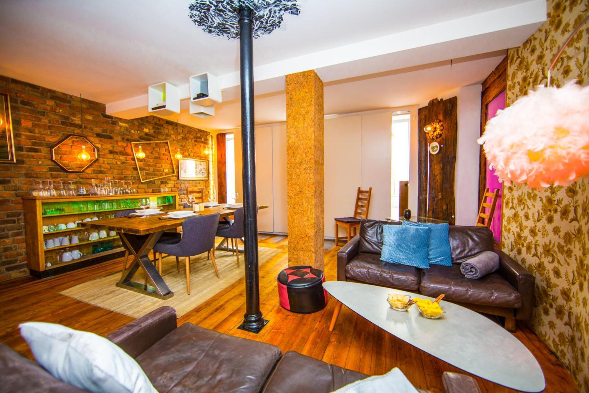 Bookeinfach Bad Ems - Private - Sauna Jacuzzi Whirlpool Swimmingpool Alahna Sup Beachvolleyball Billiards Ping Pong Cinema Theater Music Disco Ball Bbq Und Parkplaetze 外观 照片