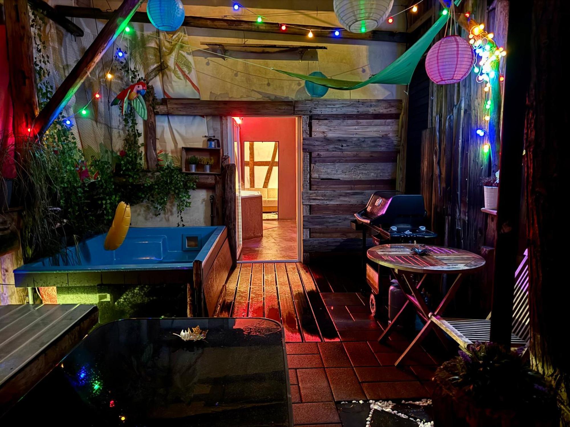 Bookeinfach Bad Ems - Private - Sauna Jacuzzi Whirlpool Swimmingpool Alahna Sup Beachvolleyball Billiards Ping Pong Cinema Theater Music Disco Ball Bbq Und Parkplaetze 外观 照片