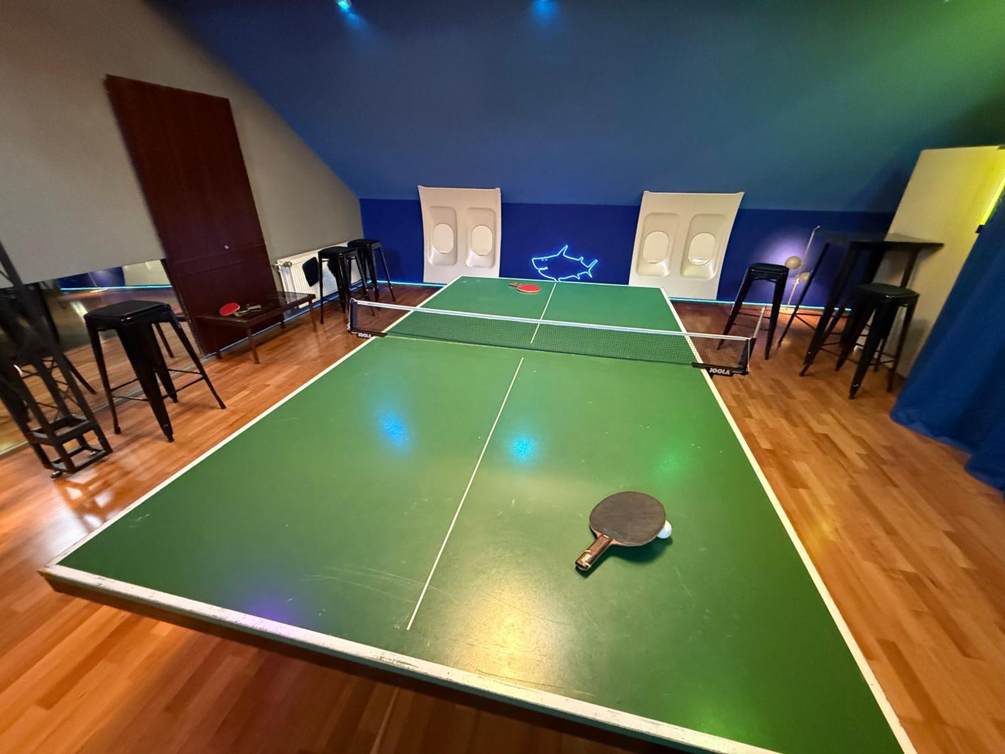 Bookeinfach Bad Ems - Private - Sauna Jacuzzi Whirlpool Swimmingpool Alahna Sup Beachvolleyball Billiards Ping Pong Cinema Theater Music Disco Ball Bbq Und Parkplaetze 外观 照片