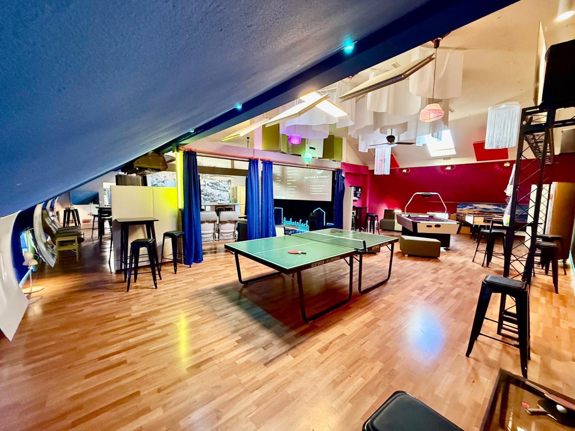 Bookeinfach Bad Ems - Private - Sauna Jacuzzi Whirlpool Swimmingpool Alahna Sup Beachvolleyball Billiards Ping Pong Cinema Theater Music Disco Ball Bbq Und Parkplaetze 外观 照片